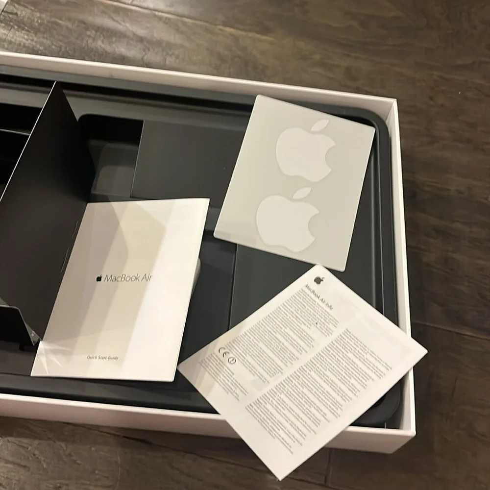 MacBook Air 13 Inch Laptop Computer For Parts Only - No Hard Drive -
